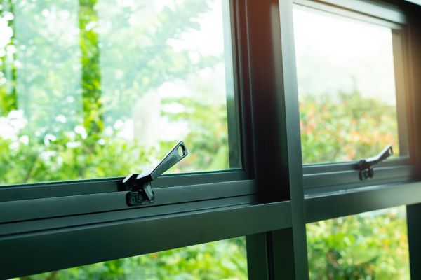 Cost of Window Crank Replacement in Overland Park