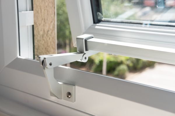 Cost of Hinged Window Repair in Overland Park