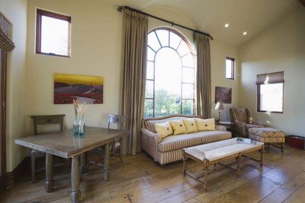 Cost of Arched Window Repair in Overland Park