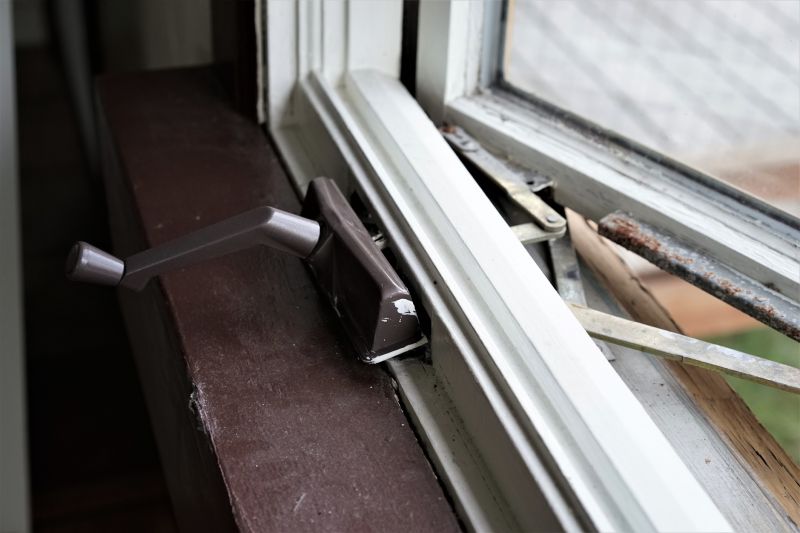 Window Crank Repair detail